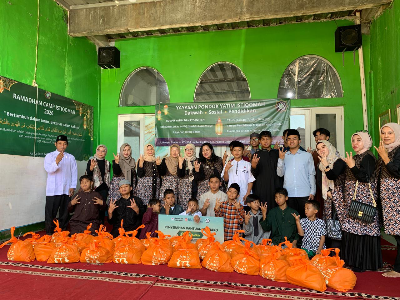 Berbagi Kebahagiaan, KKB BNI Wilayah 15 Kunjungi Pondok Yatim Istiqomah