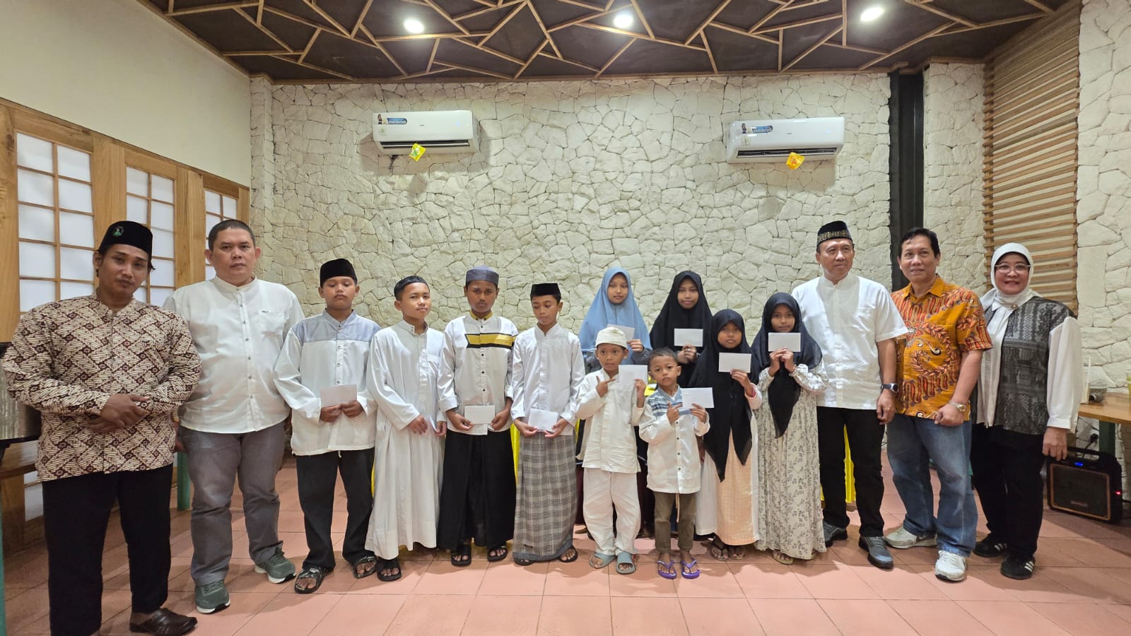KJPP Agus Firdaus Berbagi Kepedulian, Buka Puasa Bersama dan Santunan Yatim